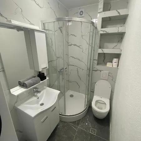 Bm2 Apartment *